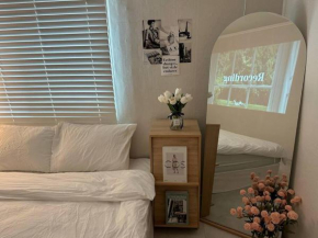 Seoul Central, Dongdaemun, 1min to Sindang station, 1km to DDP